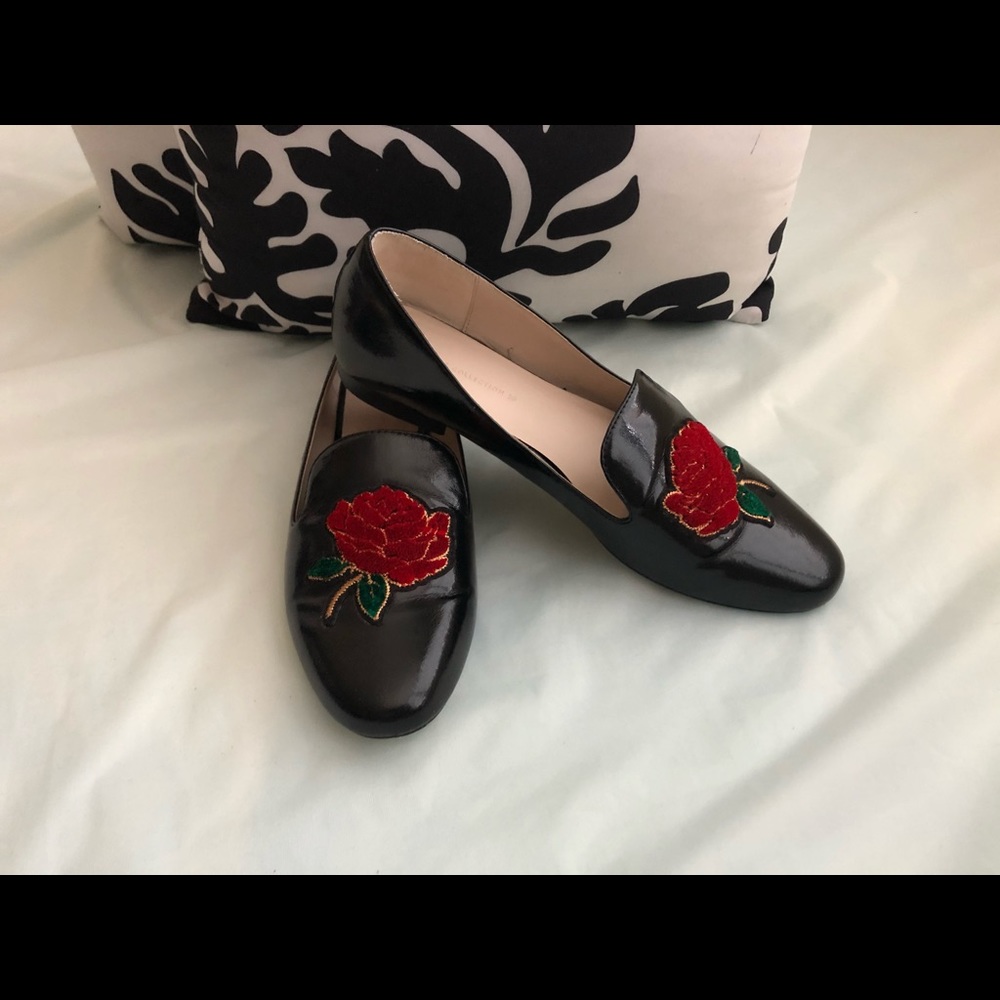 ZARA Embroidered Leather Flats